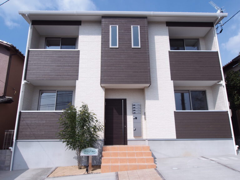 ヴァンヴェール八木 202号室